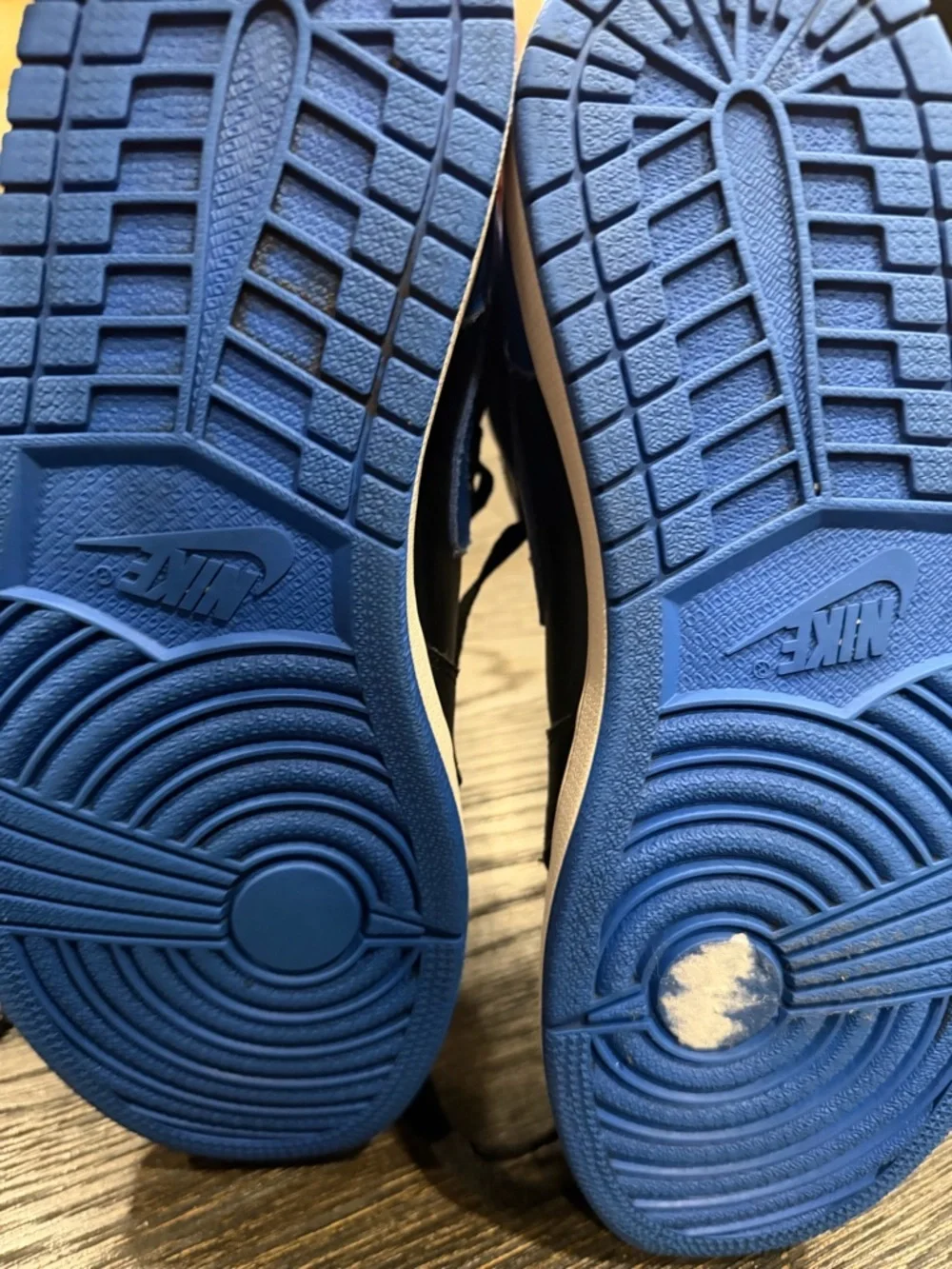 Jordan 1 Retro OG High Royal- men’s size 8.5